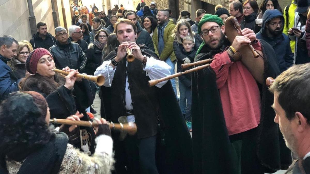 El mercado medieval que parece Edimburgo está a una hora de Barcelona